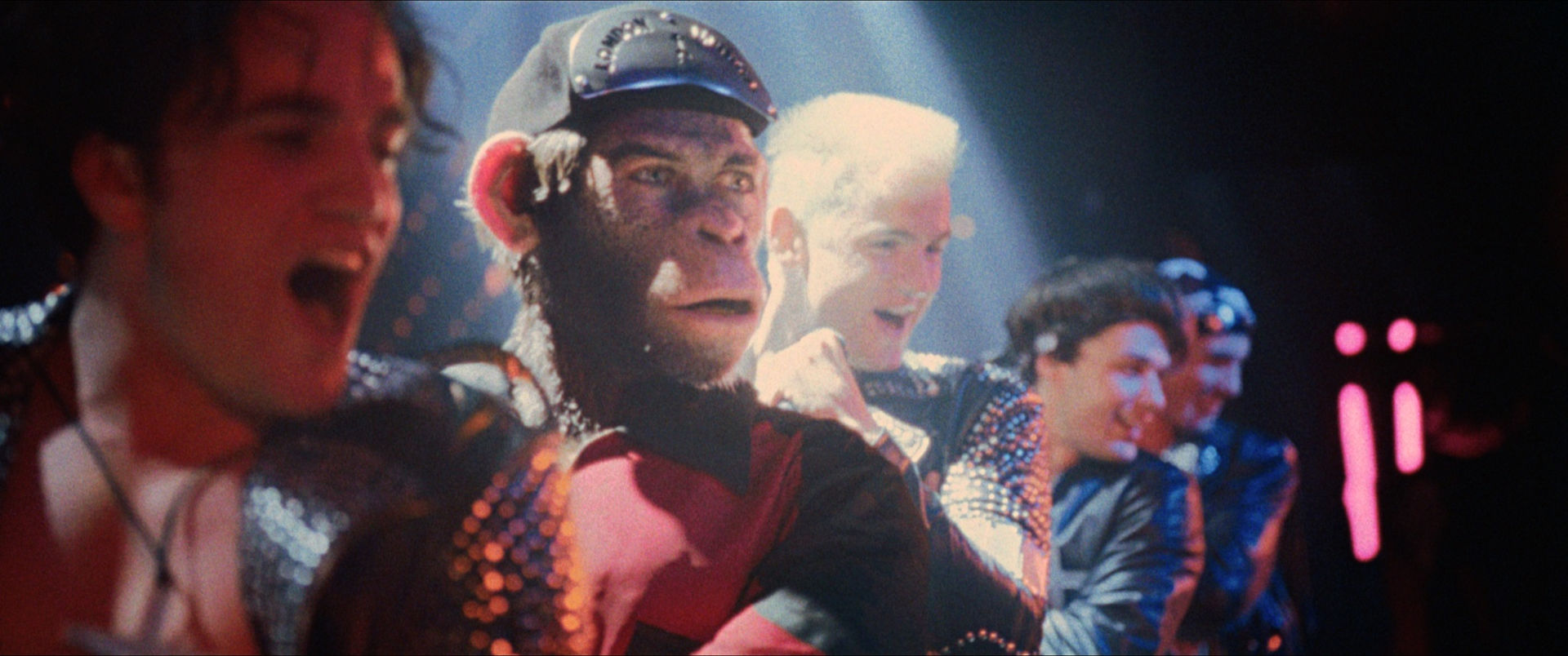 Małpie figle - recenzja filmu "Better Man: Niesamowity Robbie Williams" 3 Better Man: Niesamowity Robbie Williams